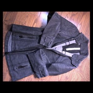 Lululemon grey stride zip up jacket, size 8